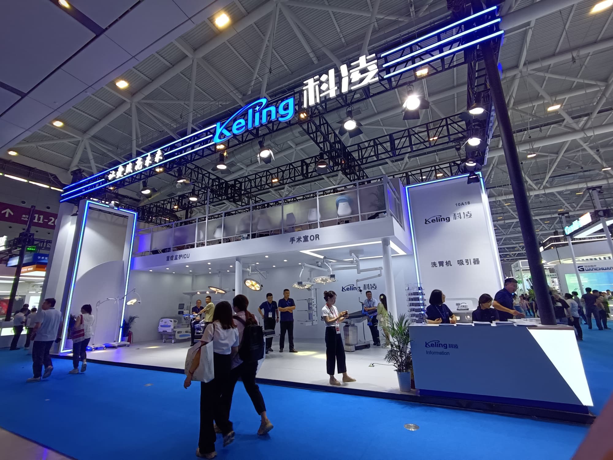 廣州藥包展專屬搭建：醫(yī)藥行業(yè)調(diào)性，專業(yè)質(zhì)感拉滿