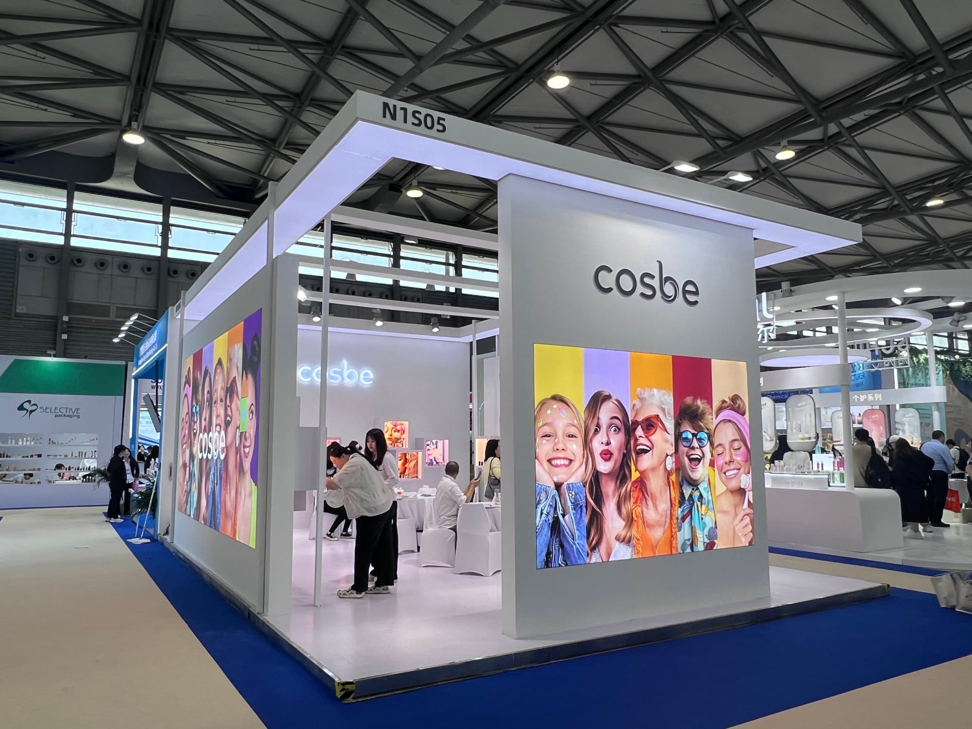 從設(shè)計(jì)到落地：2026 廣州美博會(huì)特裝展臺(tái)全流程避坑手冊(cè)