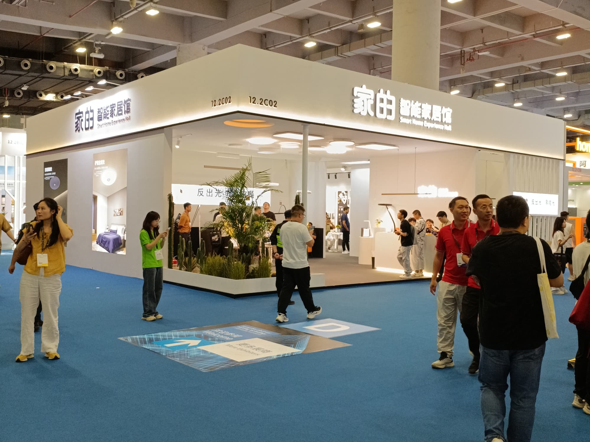 廣州照明展展臺設計：品牌視覺統一，強化現場記憶與傳播