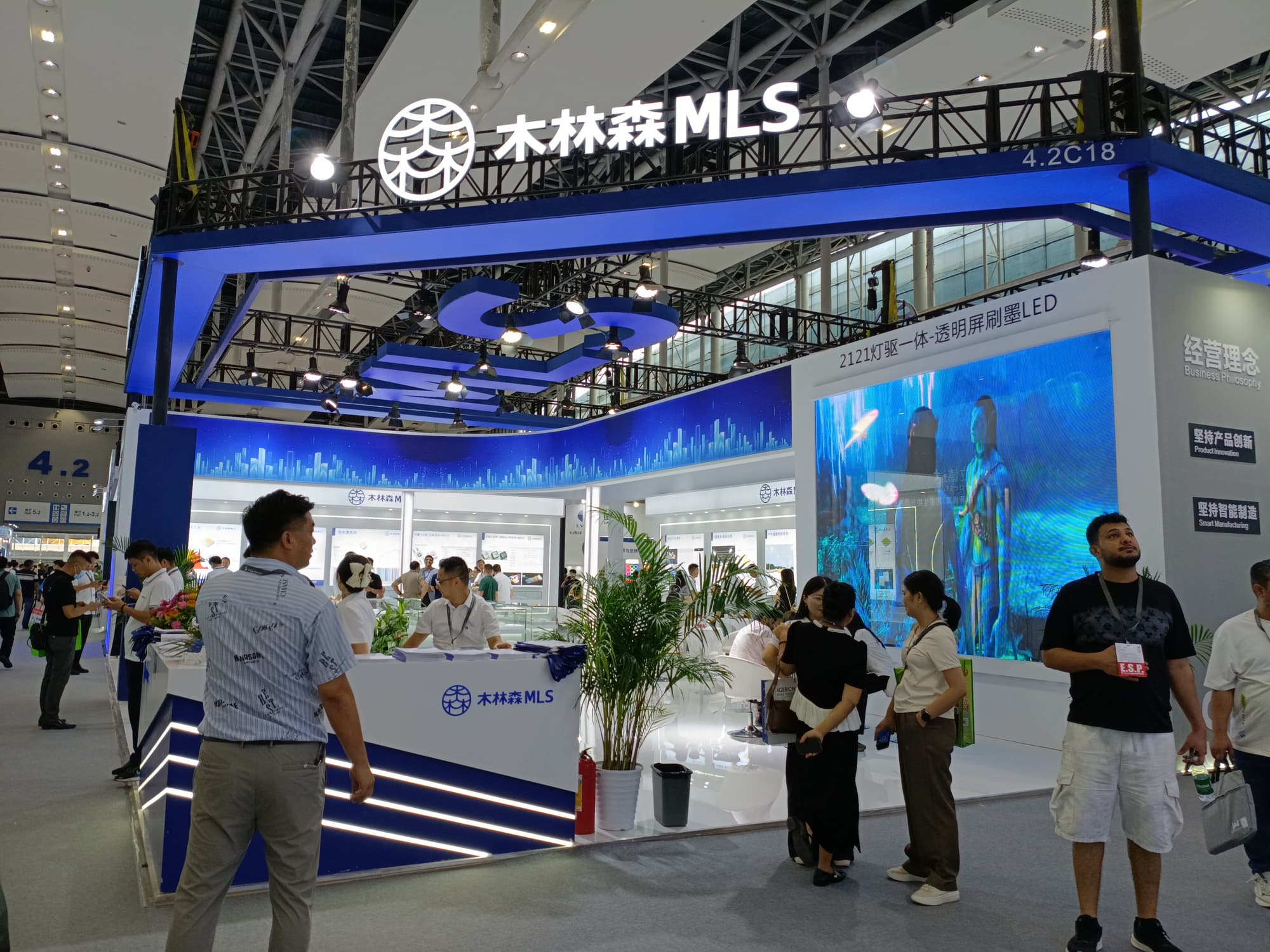 聲光展展臺結構安全設計：承重與布線規范，消除現場隱患