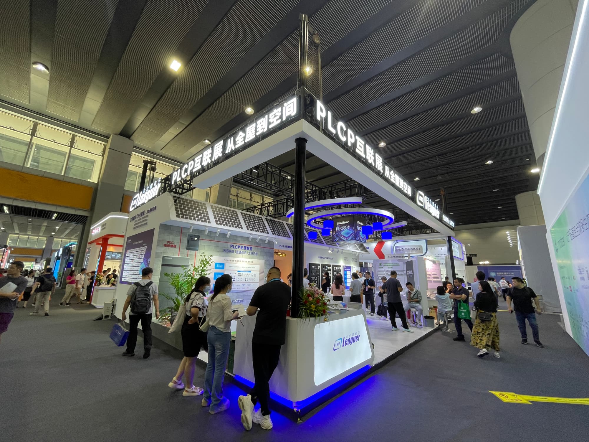 精準匹配品牌調性，廣州建博會定制化展臺搭建服務