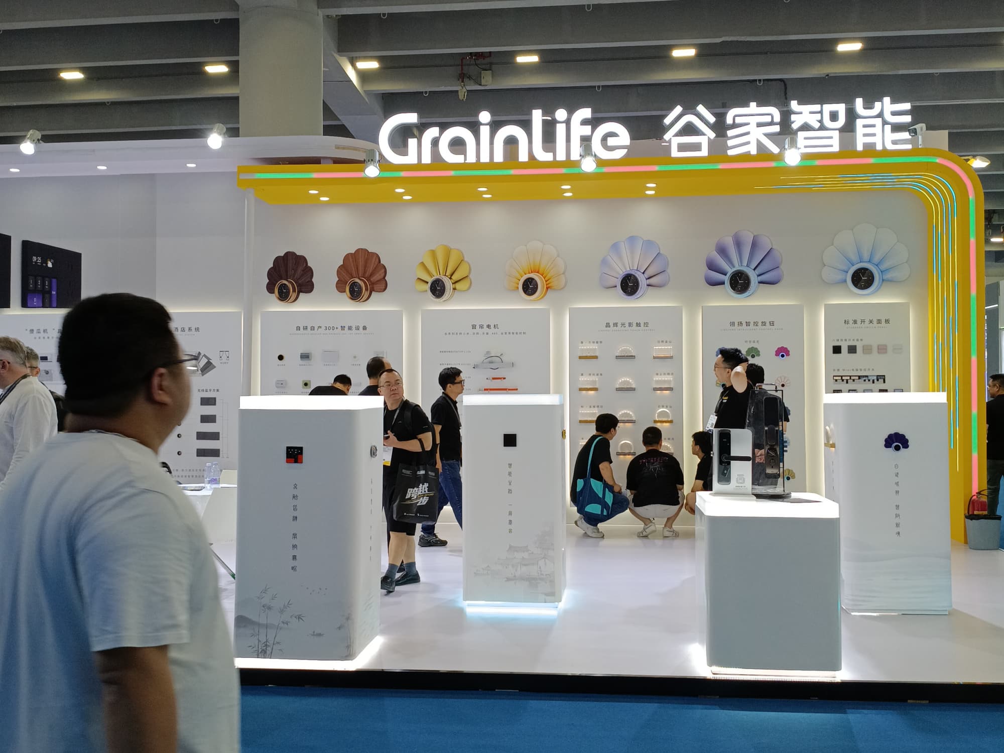 廣州照明展展臺難出彩？專業光影設計才是核心競爭力